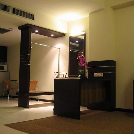 Ritz Garden Hotel ايبوه المظهر الخارجي الصورة