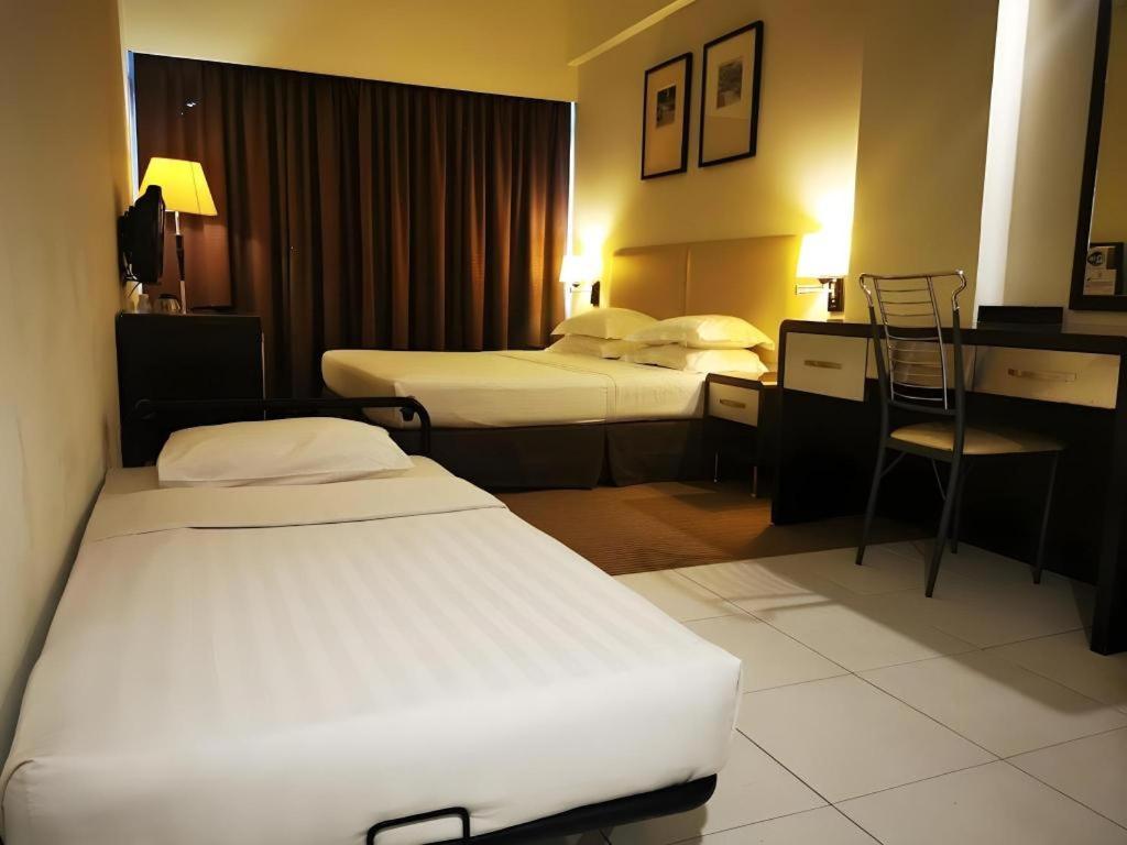 Ritz Garden Hotel ايبوه المظهر الخارجي الصورة