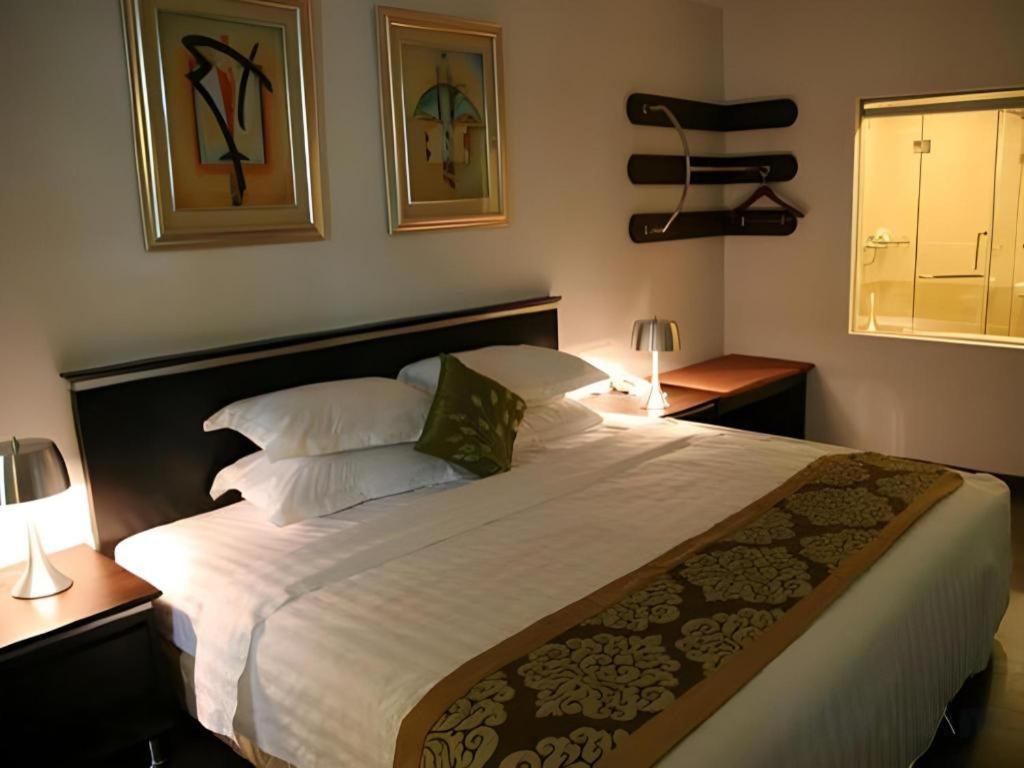 Ritz Garden Hotel ايبوه المظهر الخارجي الصورة