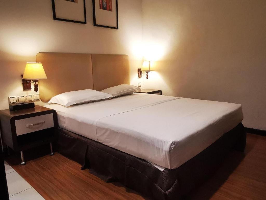 Ritz Garden Hotel ايبوه المظهر الخارجي الصورة