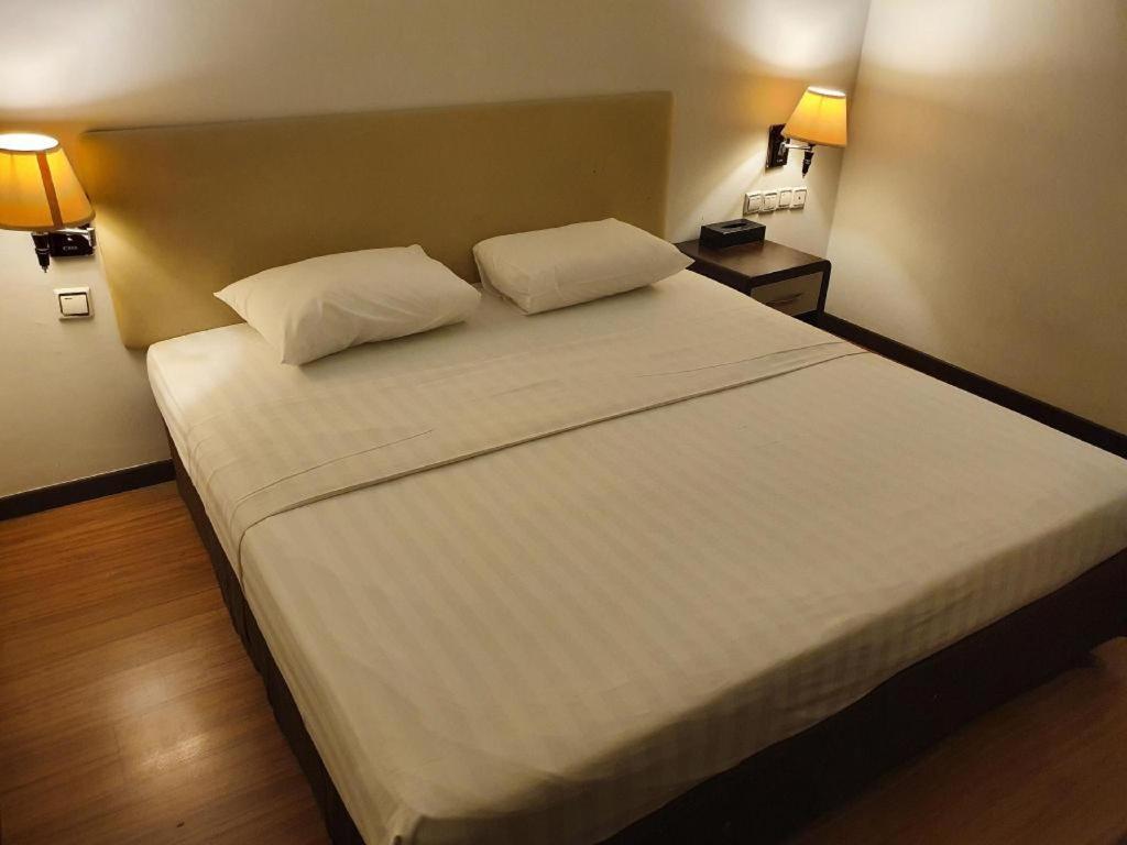 Ritz Garden Hotel ايبوه المظهر الخارجي الصورة