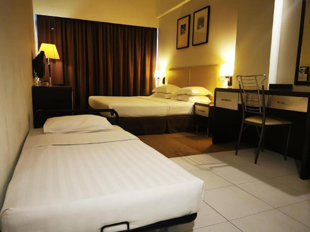 Ritz Garden Hotel ايبوه المظهر الخارجي الصورة